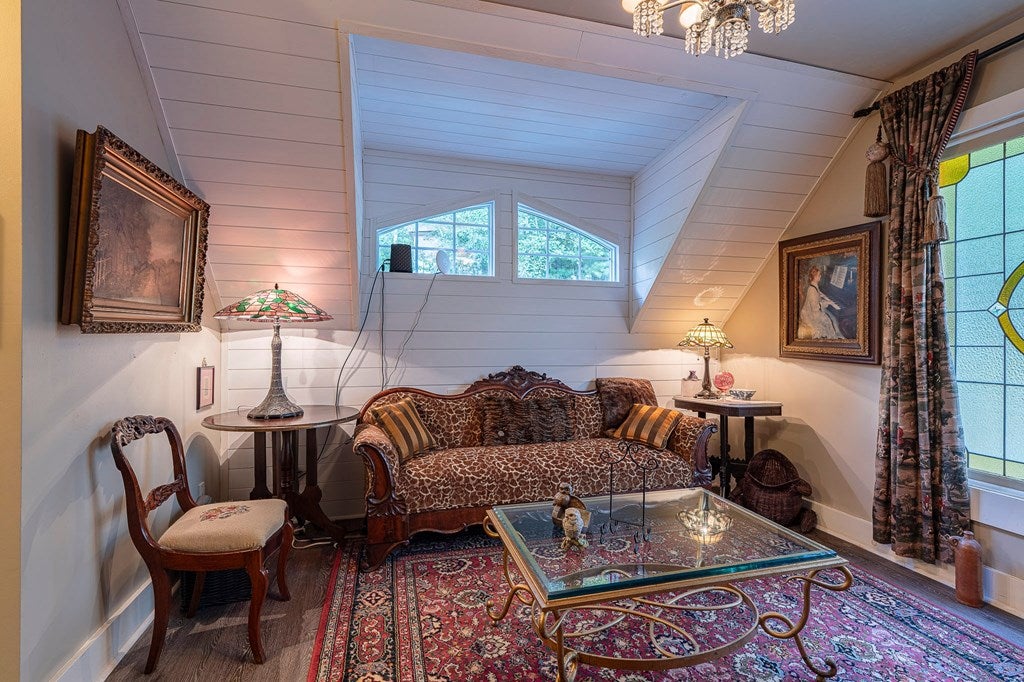 Blairsville, Georgia, 30512, United States, 5 Bedrooms Bedrooms, ,6 BathroomsBathrooms,Residential,Active,1944103