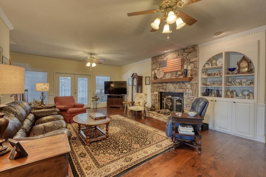 Blairsville, Georgia, 30512, United States, 4 Bedrooms Bedrooms, ,4 BathroomsBathrooms,Residential,Active,1892611