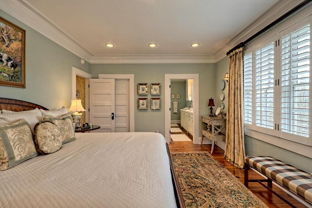 Young Harris, Georgia, 30582, United States, 4 Bedrooms Bedrooms, ,5 BathroomsBathrooms,Residential,Active,1945371