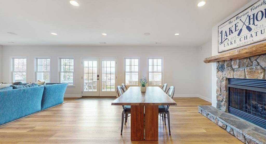 Hiawassee, Georgia, 30546, United States, 8 Bedrooms Bedrooms, ,6 BathroomsBathrooms,Residential,Active,1821974