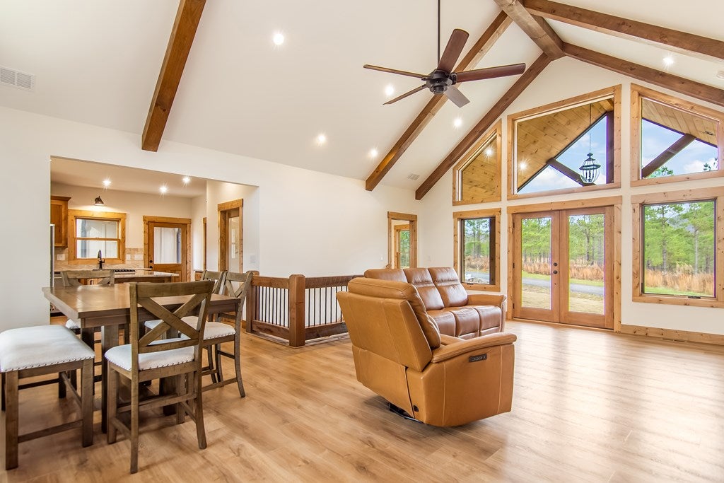 Talking Rock, Georgia, 30175, United States, 4 Bedrooms Bedrooms, ,3 BathroomsBathrooms,Residential,Active,2000224