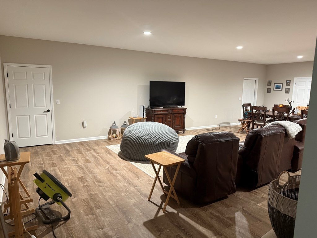 Murphy, North Carolina, 28906, United States, 1 Bedroom Bedrooms, ,1 BathroomBathrooms,Residential,Active,1780447