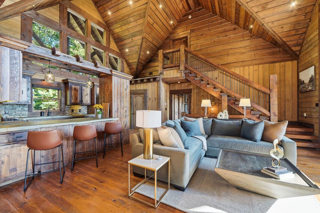 Epworth, Georgia, 30541, United States, 3 Bedrooms Bedrooms, ,4 BathroomsBathrooms,Residential,Active,1966020