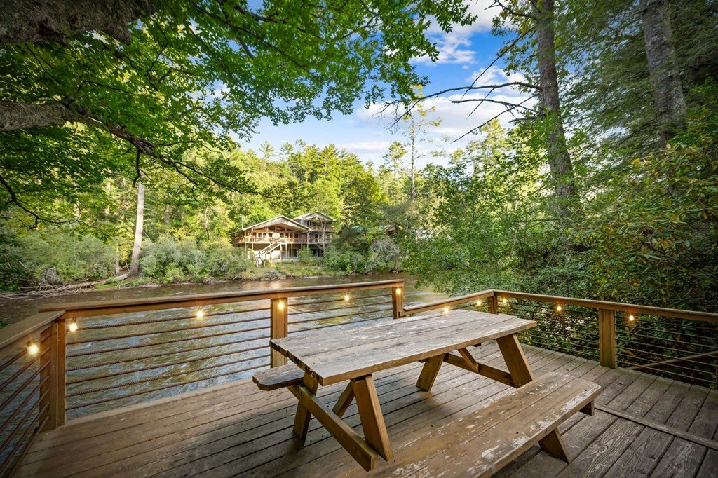 Blue Ridge, Georgia, 30513, United States, 4 Bedrooms Bedrooms, ,3 BathroomsBathrooms,Residential,Active,1945235