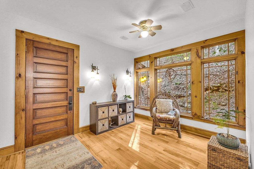 Cherry Log, Georgia, 30522, United States, 4 Bedrooms Bedrooms, ,5 BathroomsBathrooms,Residential,Active,1959948