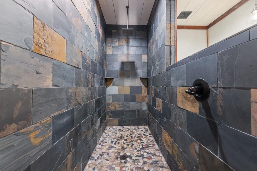 Blue Ridge, Georgia, 30513, United States, 3 Bedrooms Bedrooms, ,3 BathroomsBathrooms,Residential,Active,1849502