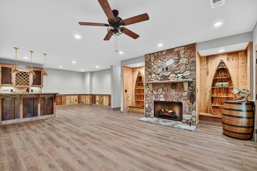 Ellijay, Georgia, 30540, United States, 4 Bedrooms Bedrooms, ,3 BathroomsBathrooms,Residential,Active,1971005