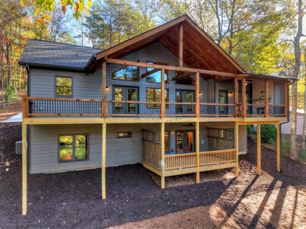 Ellijay, Georgia, 30540, United States, 4 Bedrooms Bedrooms, ,3 BathroomsBathrooms,Residential,Active,1971005