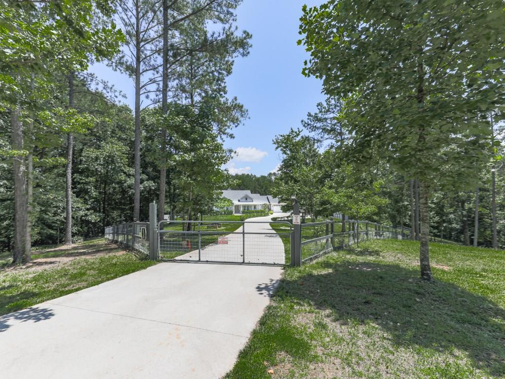 Ellijay, Georgia, 30540, United States, 4 Bedrooms Bedrooms, ,5 BathroomsBathrooms,Residential,Active,1929440