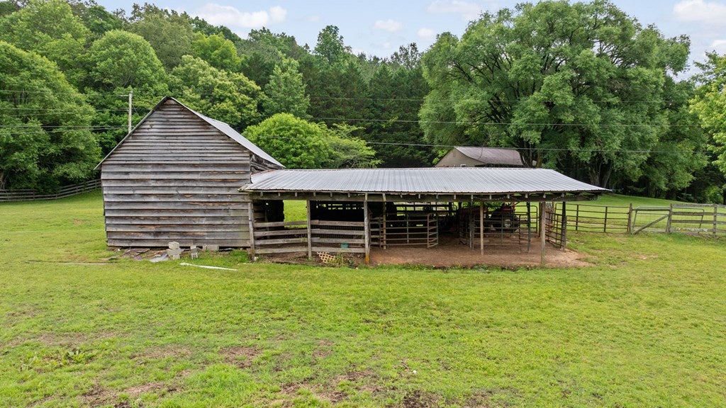Ellijay, Georgia, 30536, United States, 3 Bedrooms Bedrooms, ,3 BathroomsBathrooms,Residential,Active,1953369