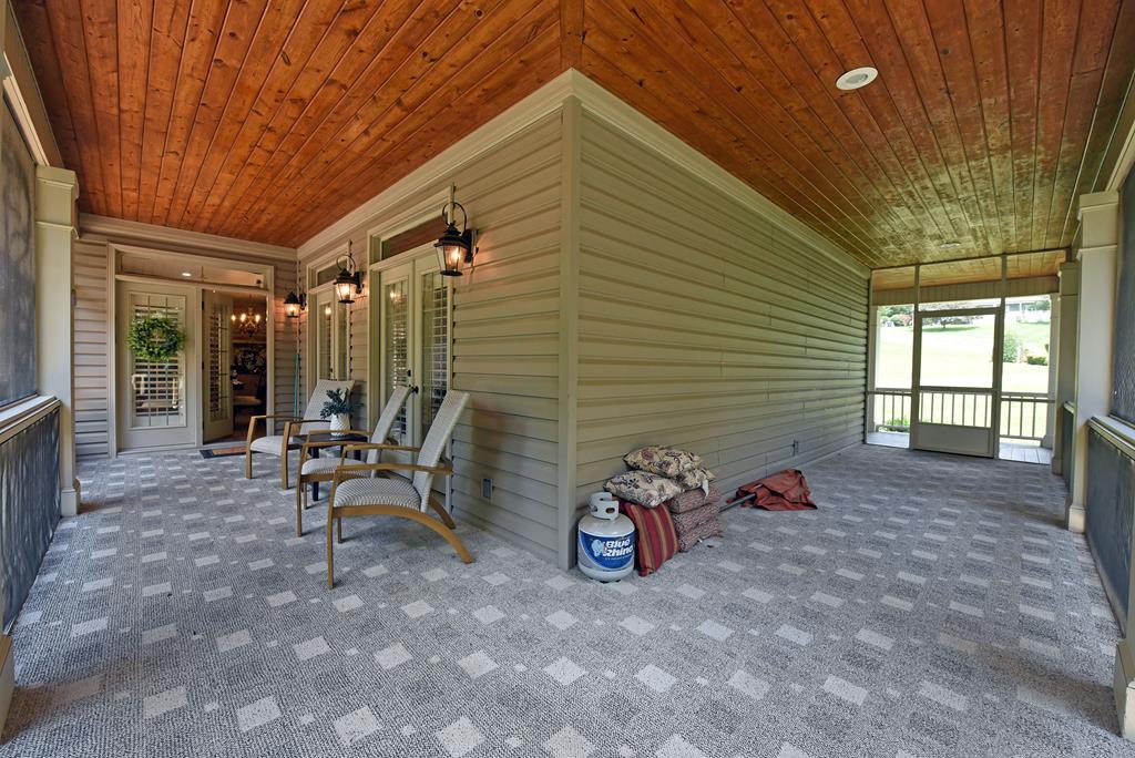 Blairsville, Georgia, 30512, United States, 5 Bedrooms Bedrooms, ,5 BathroomsBathrooms,Residential,Active,1888957