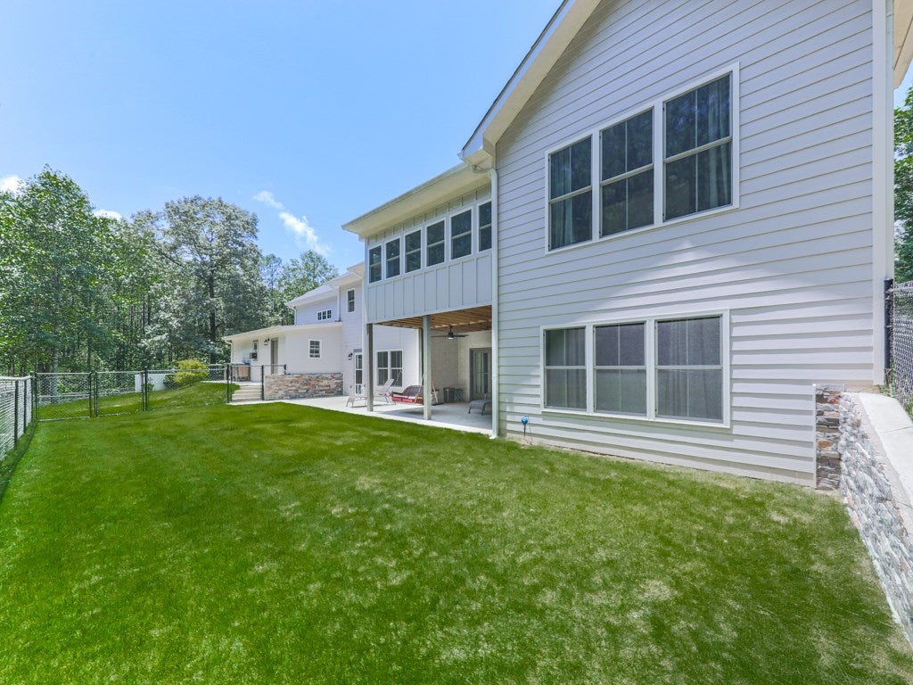 Ellijay, Georgia, 30540, United States, 4 Bedrooms Bedrooms, ,5 BathroomsBathrooms,Residential,Active,2007131