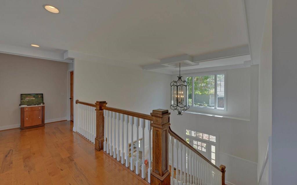 Hiawassee, Georgia, 30546, United States, 8 Bedrooms Bedrooms, ,6 BathroomsBathrooms,Residential,Active,1821974