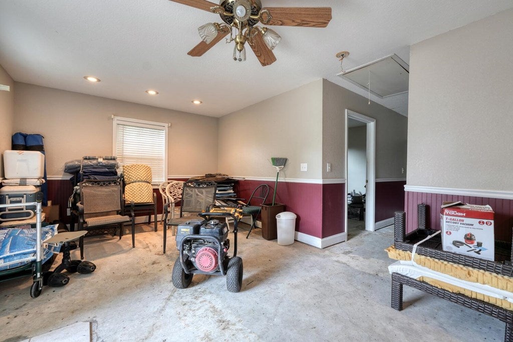 Blairsville, Georgia, 30512, United States, 4 Bedrooms Bedrooms, ,4 BathroomsBathrooms,Residential,Active,1892611