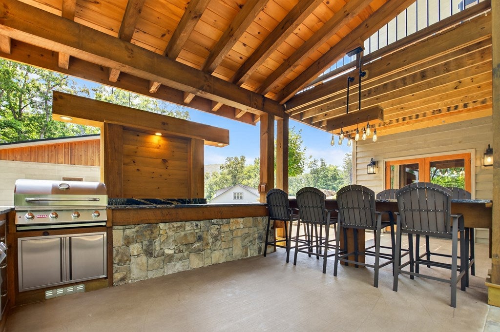 Morganton, Georgia, 30560, United States, 4 Bedrooms Bedrooms, ,4 BathroomsBathrooms,Residential,Active,1844261