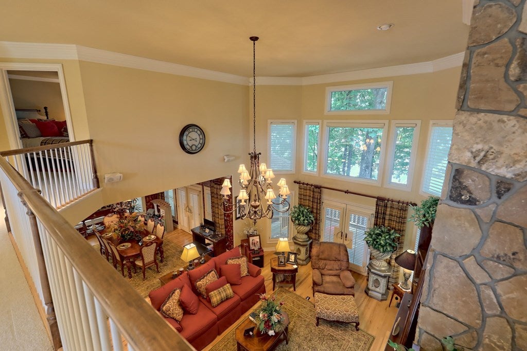 Hiawassee, Georgia, 30546, United States, 4 Bedrooms Bedrooms, ,5 BathroomsBathrooms,Residential,Active,1741595