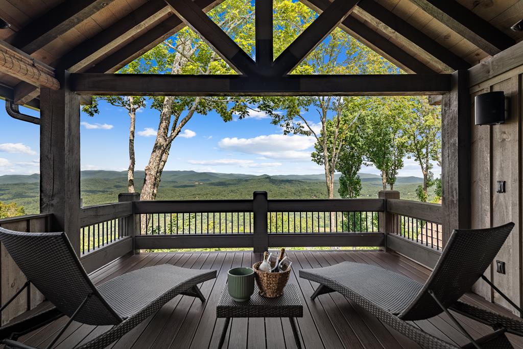Blue Ridge, Georgia, 30513, United States, 4 Bedrooms Bedrooms, ,5 BathroomsBathrooms,Residential,Active,1904743