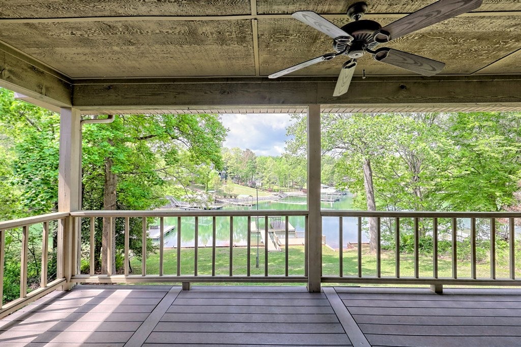 Hiawassee, Georgia, 30546, United States, 3 Bedrooms Bedrooms, ,3 BathroomsBathrooms,Residential,Active,1790158