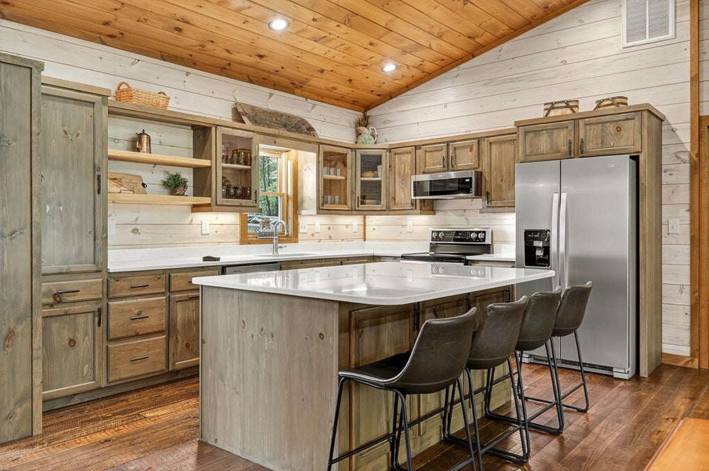 Morganton, Georgia, 30560, United States, 4 Bedrooms Bedrooms, ,4 BathroomsBathrooms,Residential,Active,1844261