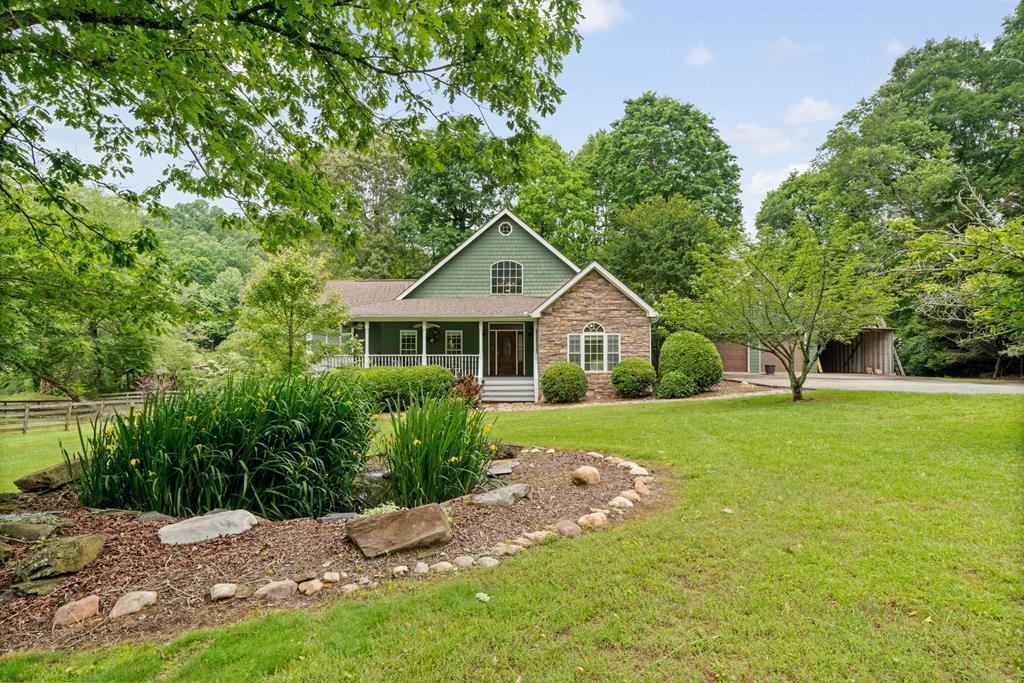 Ellijay, Georgia, 30536, United States, 3 Bedrooms Bedrooms, ,3 BathroomsBathrooms,Residential,Active,1953369