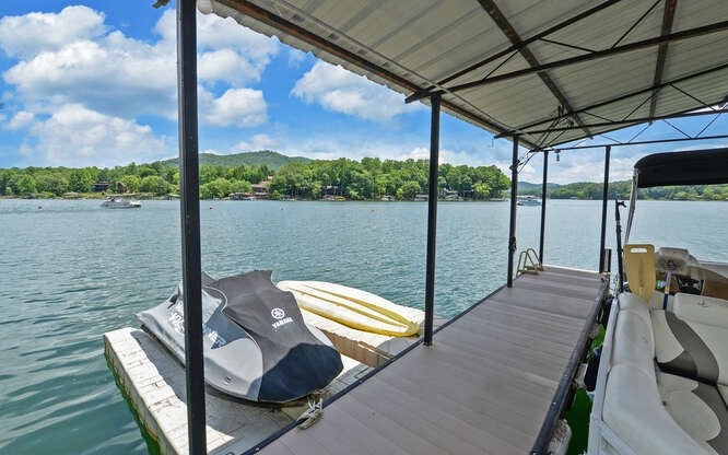 Hiawassee, Georgia, 30546, United States, 4 Bedrooms Bedrooms, ,3 BathroomsBathrooms,Residential,Active,1863263