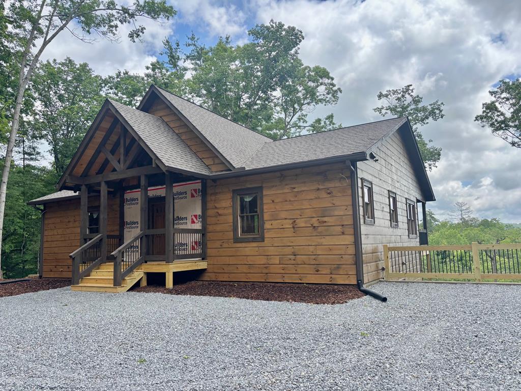 Blue Ridge, Georgia, 30513, United States, 4 Bedrooms Bedrooms, ,4 BathroomsBathrooms,Residential,Active,1941116