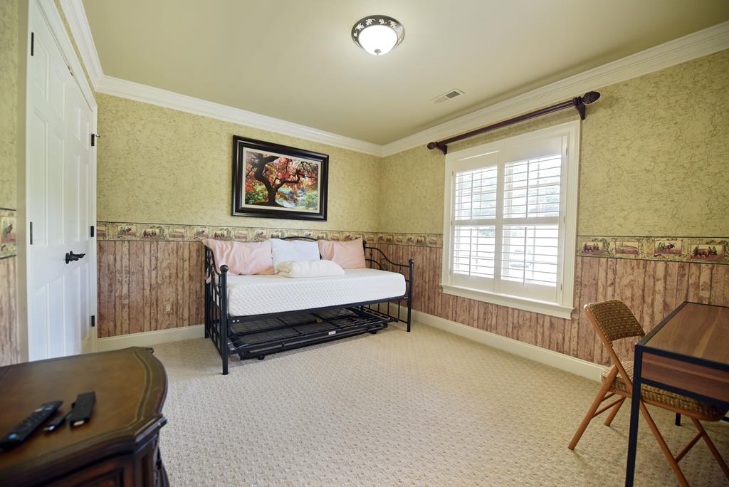 Blairsville, Georgia, 30512, United States, 5 Bedrooms Bedrooms, ,5 BathroomsBathrooms,Residential,Active,1888957