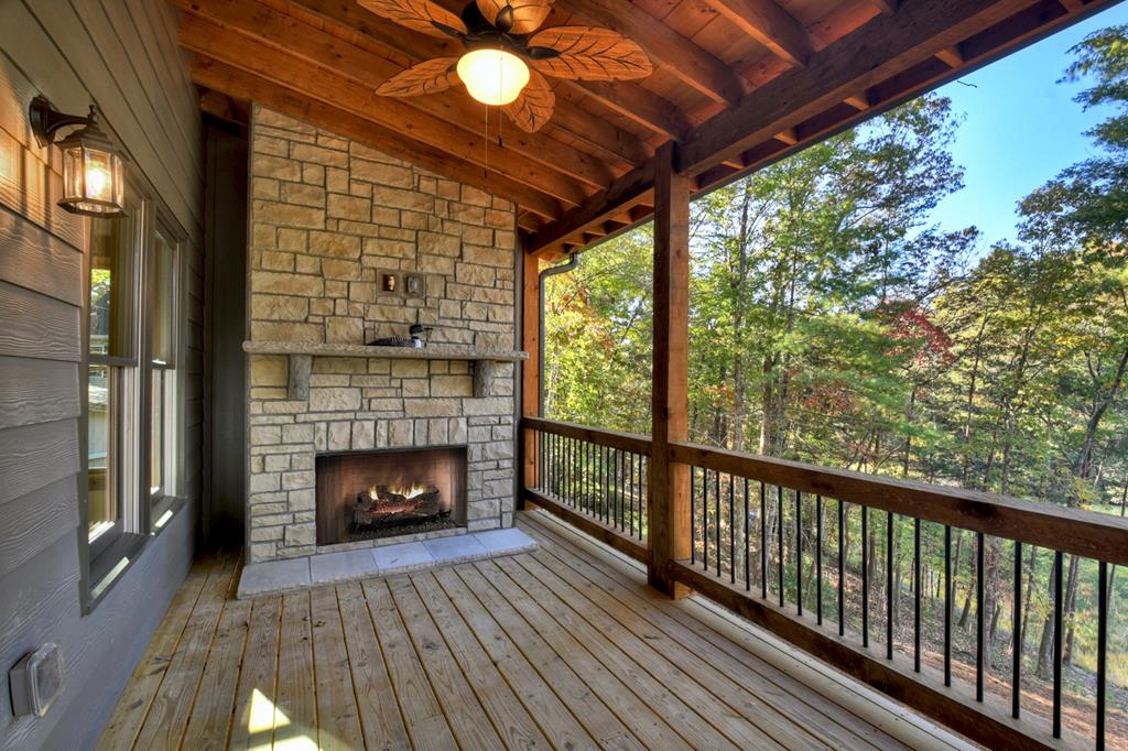 Ellijay, Georgia, 30540, United States, 4 Bedrooms Bedrooms, ,3 BathroomsBathrooms,Residential,Active,1971005