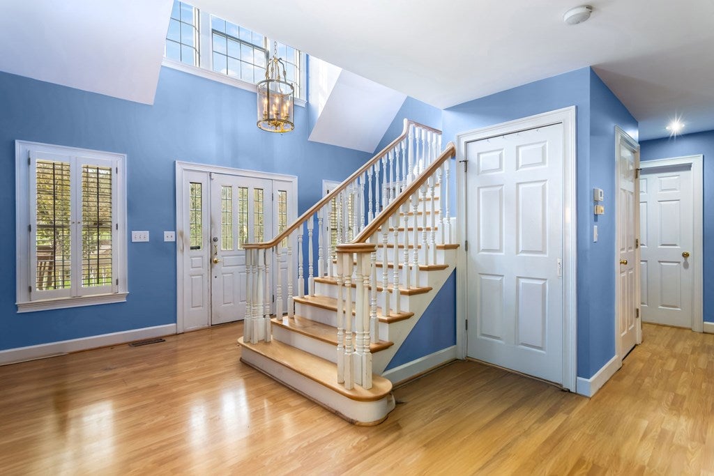 Blairsville, Georgia, 30512, United States, 5 Bedrooms Bedrooms, ,4 BathroomsBathrooms,Residential,Active,1741628