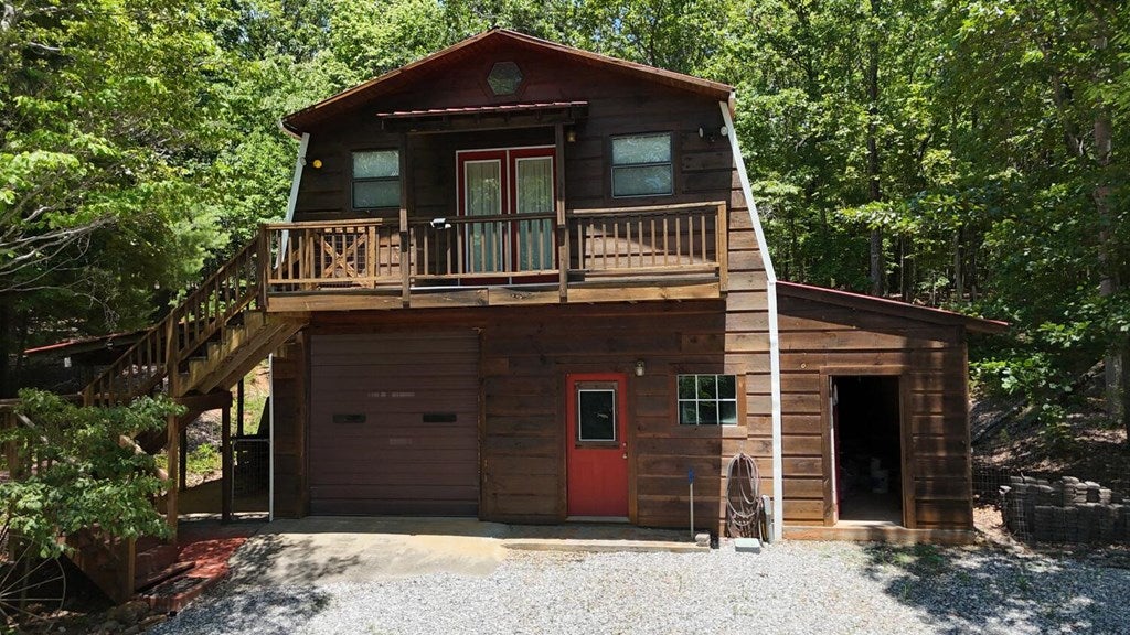 Blairsville, Georgia, 30512, United States, 3 Bedrooms Bedrooms, ,4 BathroomsBathrooms,Residential,Active,1877837
