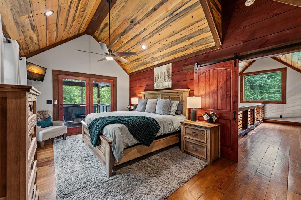 Blue Ridge, Georgia, 30513, United States, 3 Bedrooms Bedrooms, ,3 BathroomsBathrooms,Residential,Active,1849502