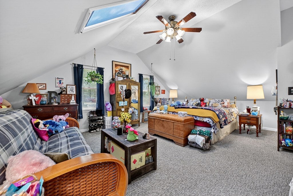Mineral Bluff, Georgia, 30559, United States, 4 Bedrooms Bedrooms, ,3 BathroomsBathrooms,Residential,Active,1899865
