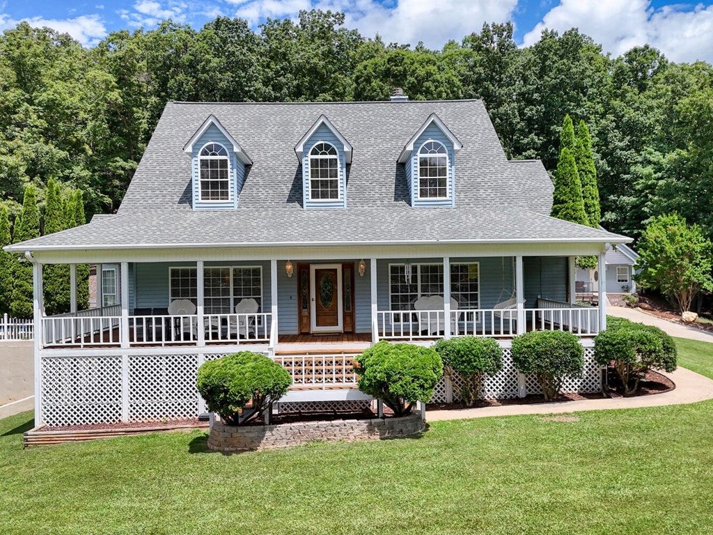 Blairsville, Georgia, 30512, United States, 4 Bedrooms Bedrooms, ,4 BathroomsBathrooms,Residential,Active,1892611