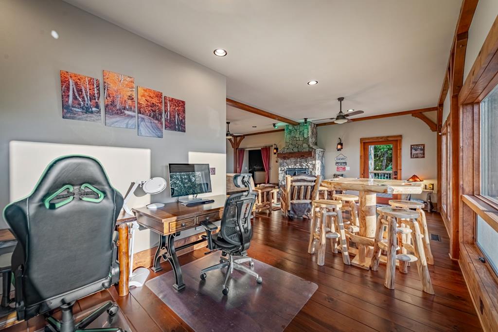 Ellijay, Georgia, 30536, United States, 5 Bedrooms Bedrooms, ,5 BathroomsBathrooms,Residential,Active,1973280