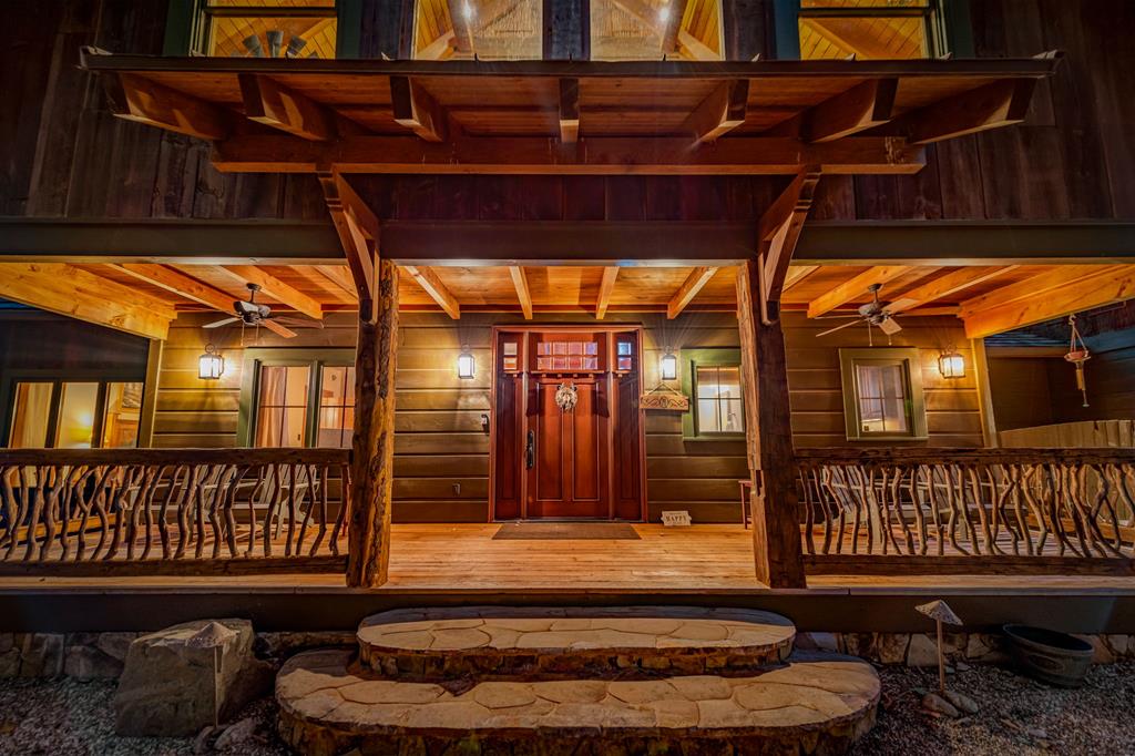 Ellijay, Georgia, 30536, United States, 5 Bedrooms Bedrooms, ,5 BathroomsBathrooms,Residential,Active,1973280