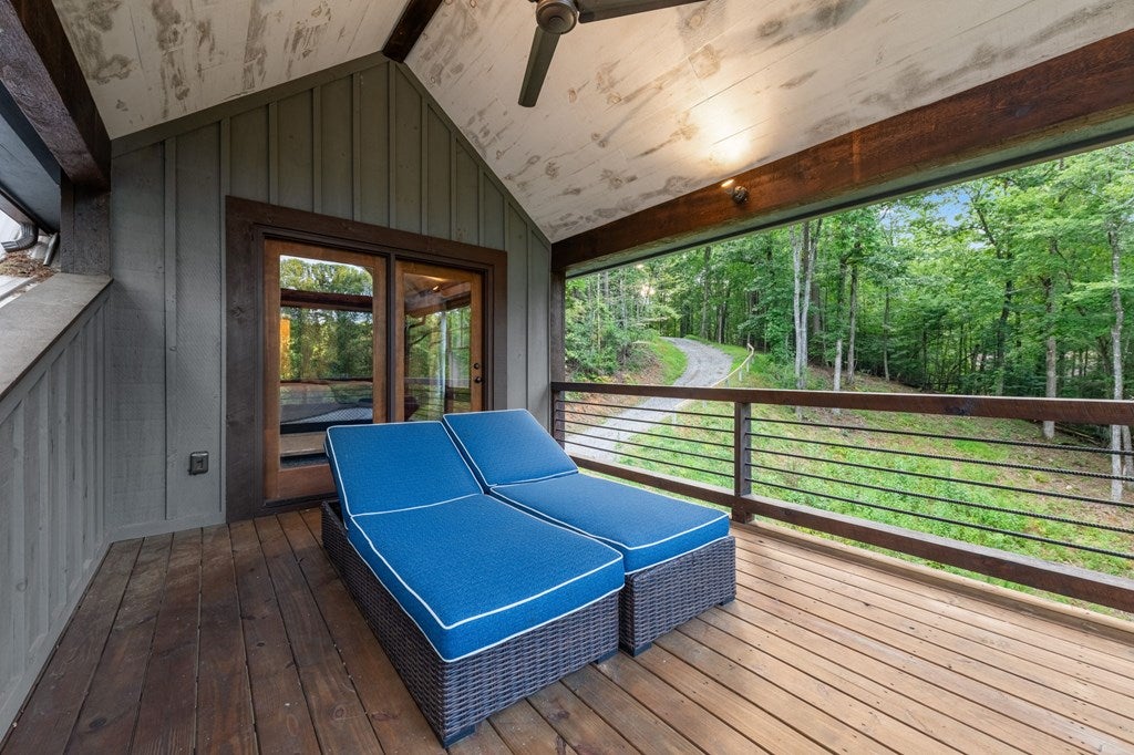 Blue Ridge, Georgia, 30513, United States, 3 Bedrooms Bedrooms, ,3 BathroomsBathrooms,Residential,Active,1849502