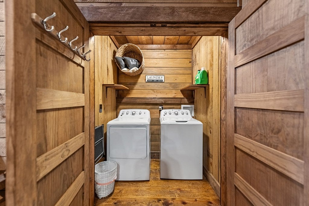 Blue Ridge, Georgia, 30513, United States, 3 Bedrooms Bedrooms, ,5 BathroomsBathrooms,Residential,Active,1973531