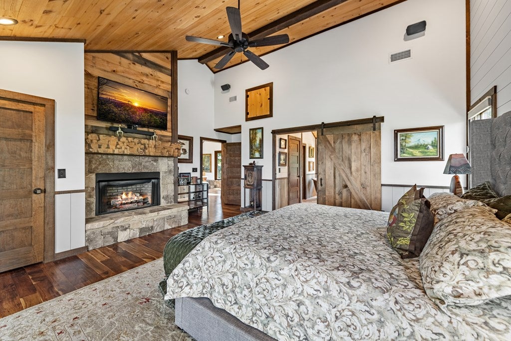 Blue Ridge, Georgia, 30513, United States, 4 Bedrooms Bedrooms, ,5 BathroomsBathrooms,Residential,Active,1904743