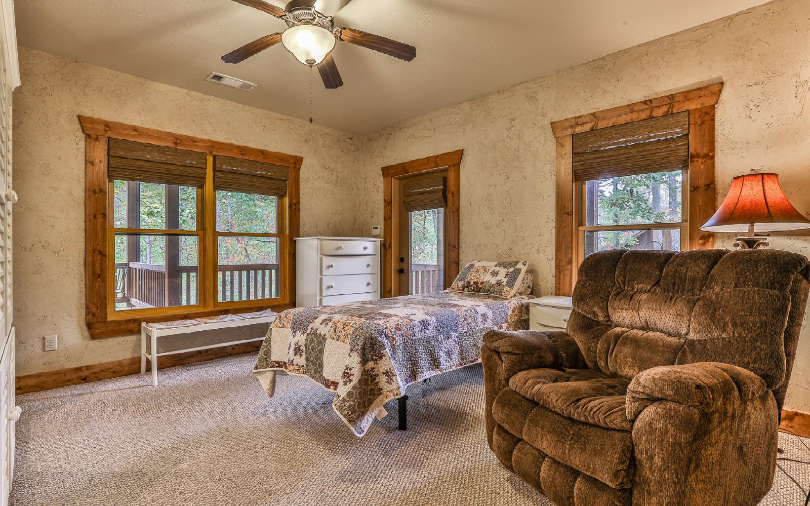 Talking Rock, Georgia, 30175, United States, 5 Bedrooms Bedrooms, ,6 BathroomsBathrooms,Residential,Active,1914601