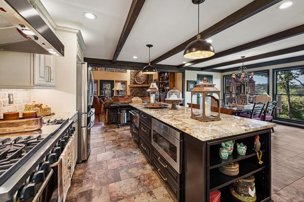 Ellijay, Georgia, 30536, United States, 4 Bedrooms Bedrooms, ,3 BathroomsBathrooms,Residential,Active,1863273