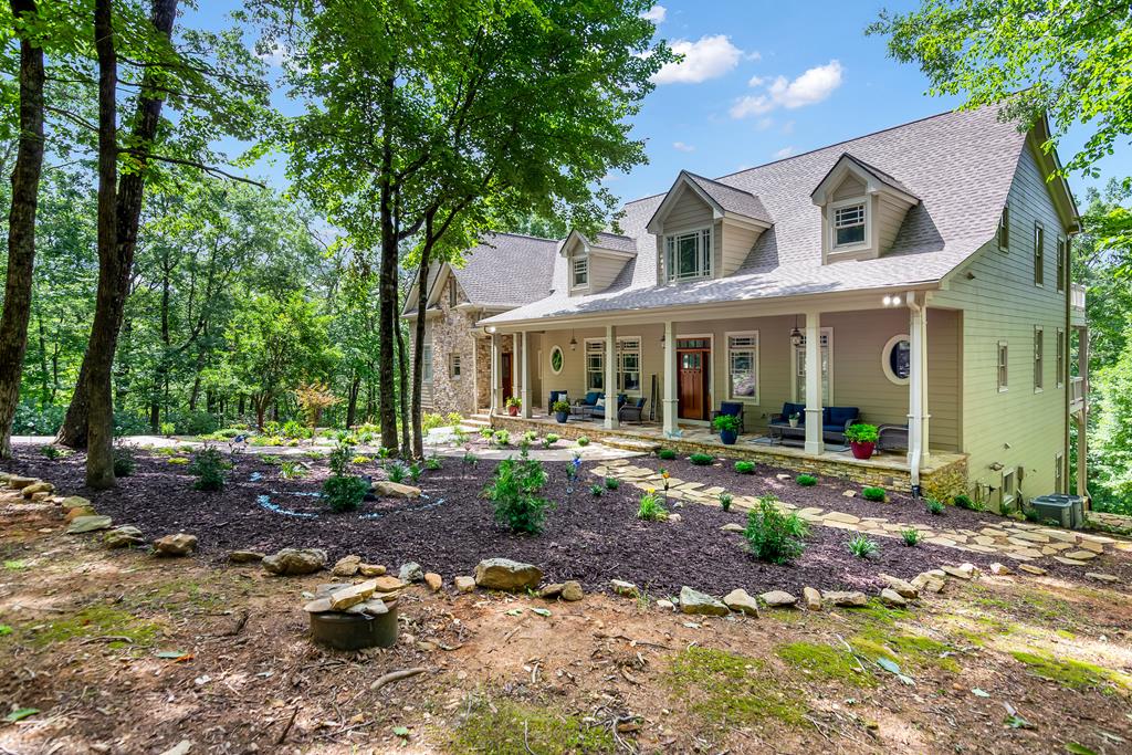 Ellijay, Georgia, 30536, United States, 6 Bedrooms Bedrooms, ,7 BathroomsBathrooms,Residential,Active,1790226
