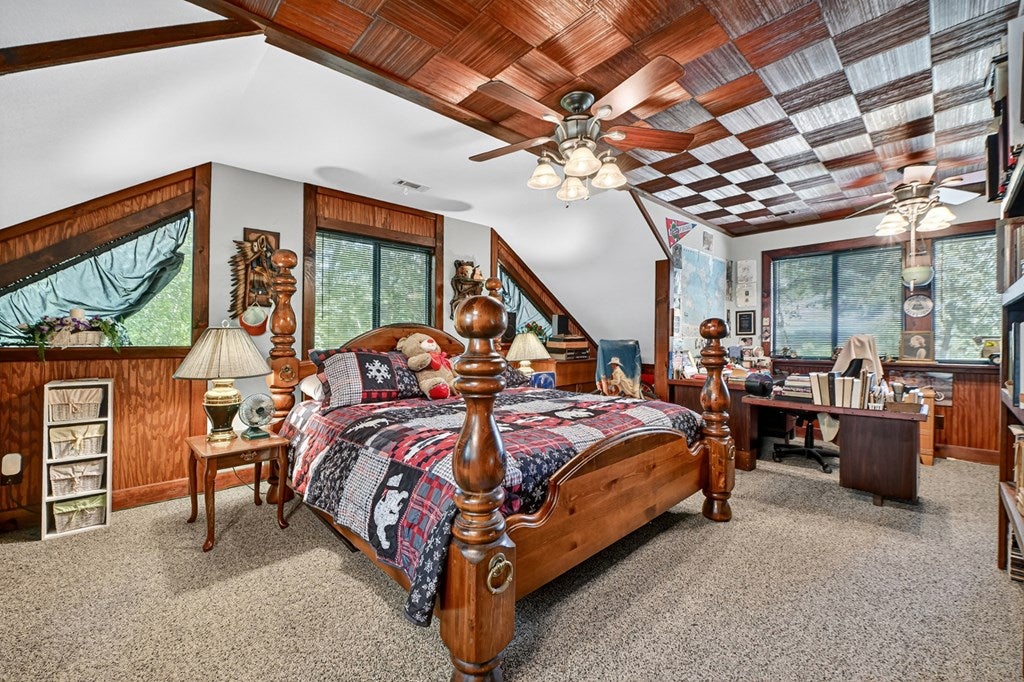 Mineral Bluff, Georgia, 30559, United States, 4 Bedrooms Bedrooms, ,3 BathroomsBathrooms,Residential,Active,1899865