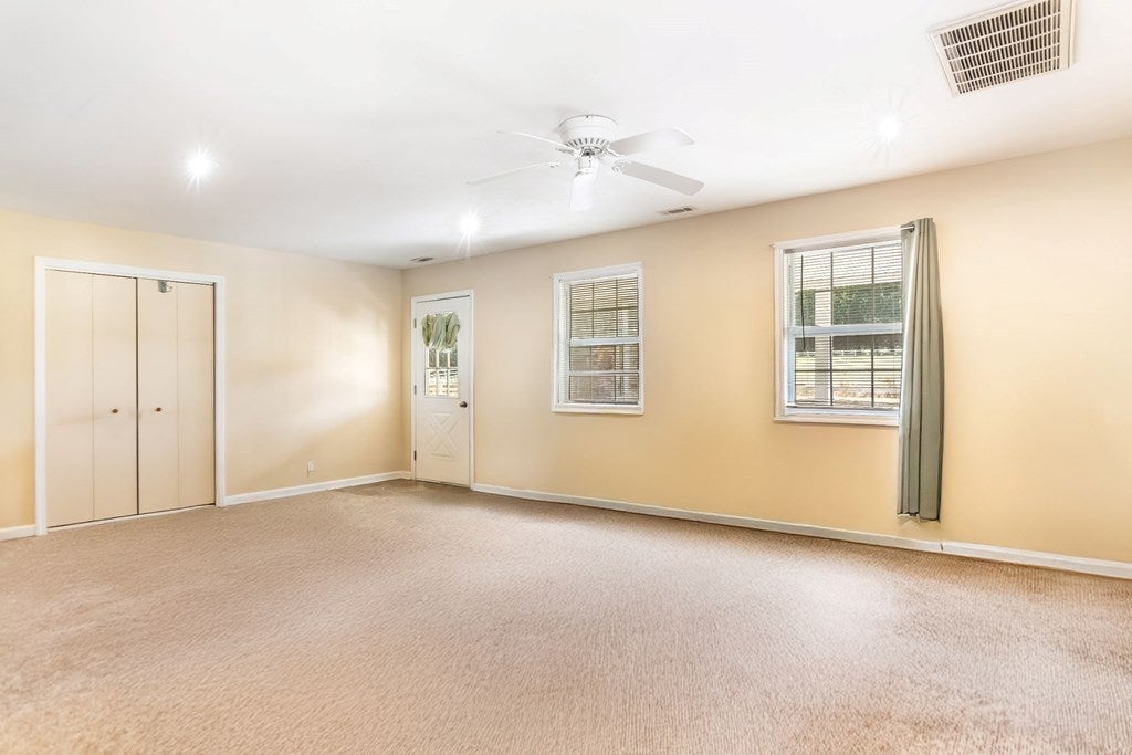 Blairsville, Georgia, 30512, United States, 5 Bedrooms Bedrooms, ,4 BathroomsBathrooms,Residential,Active,1741628