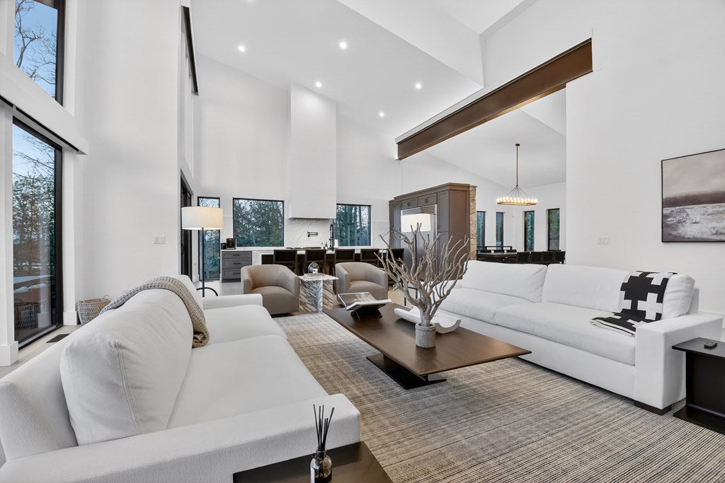 Blue Ridge, Georgia, 30513, United States, 5 Bedrooms Bedrooms, ,6 BathroomsBathrooms,Residential,Active,2017447