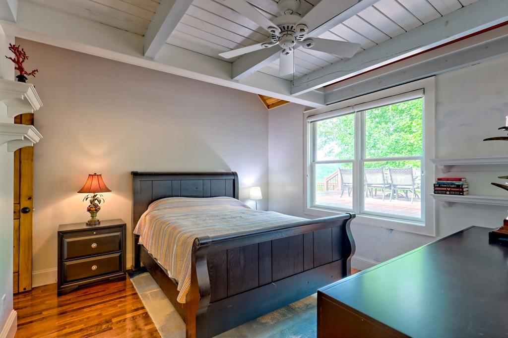 Franklin, North Carolina, 28734, United States, 3 Bedrooms Bedrooms, ,4 BathroomsBathrooms,Residential,Active,2015469