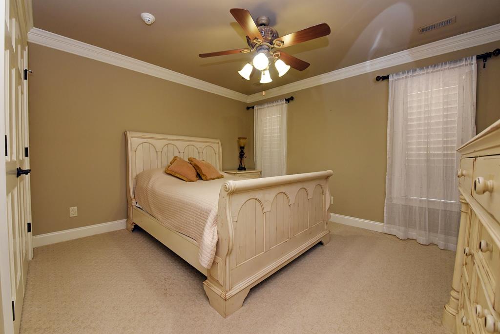 Blairsville, Georgia, 30512, United States, 5 Bedrooms Bedrooms, ,5 BathroomsBathrooms,Residential,Active,1888957