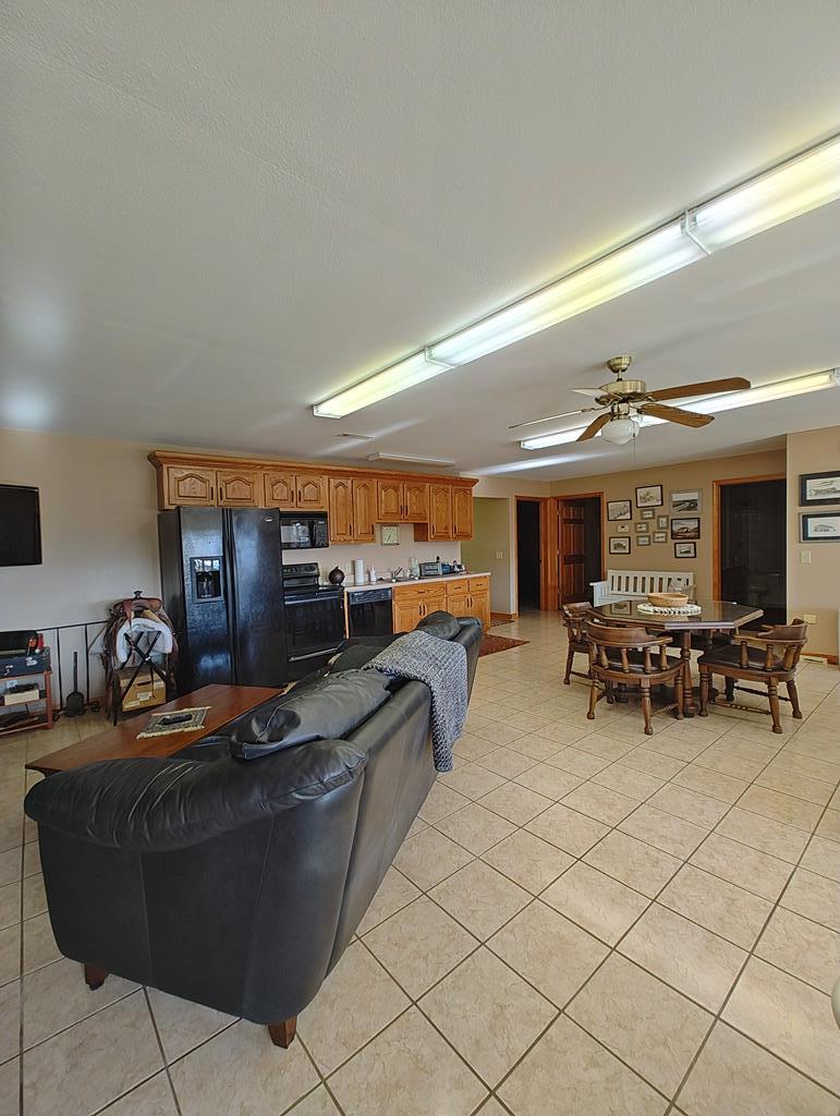 Copperhill, Tennessee, 37317, United States, 5 Bedrooms Bedrooms, ,6 BathroomsBathrooms,Residential,Active,1871227