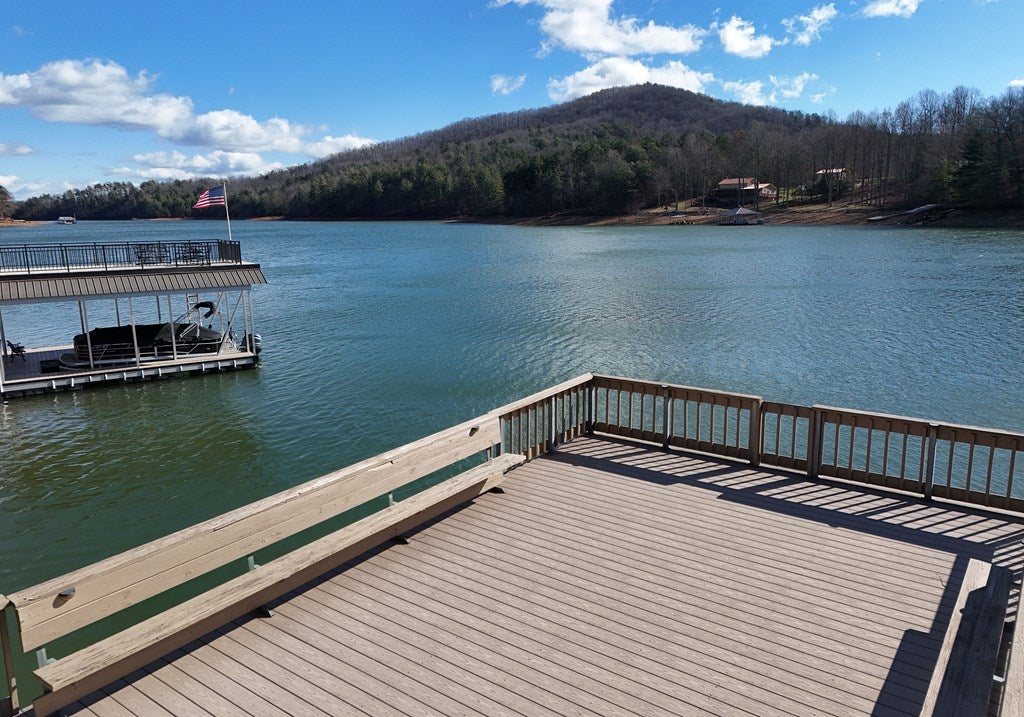 Blairsville, Georgia, 30512, United States, 3 Bedrooms Bedrooms, ,3 BathroomsBathrooms,Residential,Active,2009171