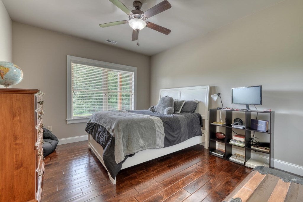 Blairsville, Georgia, 30512, United States, 4 Bedrooms Bedrooms, ,4 BathroomsBathrooms,Residential,Active,1850663