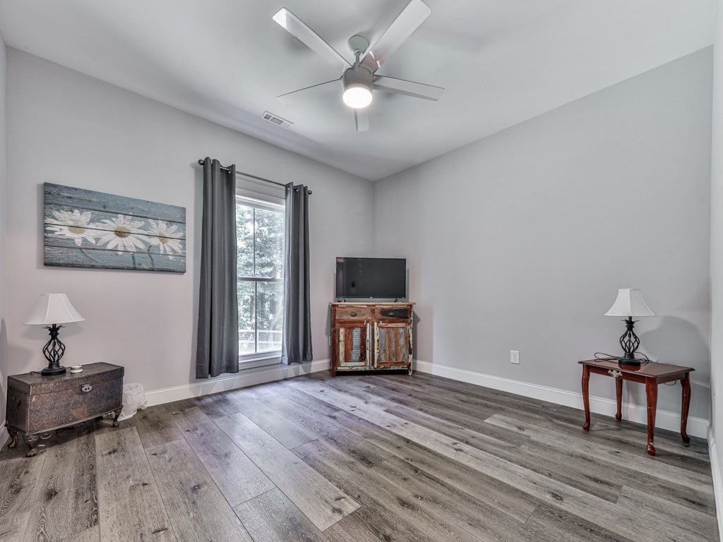 Ellijay, Georgia, 30540, United States, 4 Bedrooms Bedrooms, ,5 BathroomsBathrooms,Residential,Active,2007131